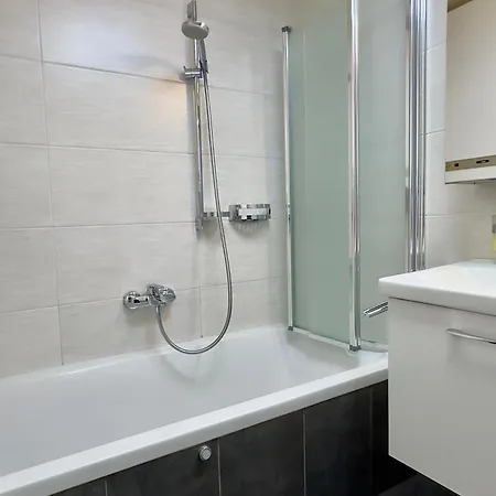 Zentrales In Seefeld זיפלד אין טירול